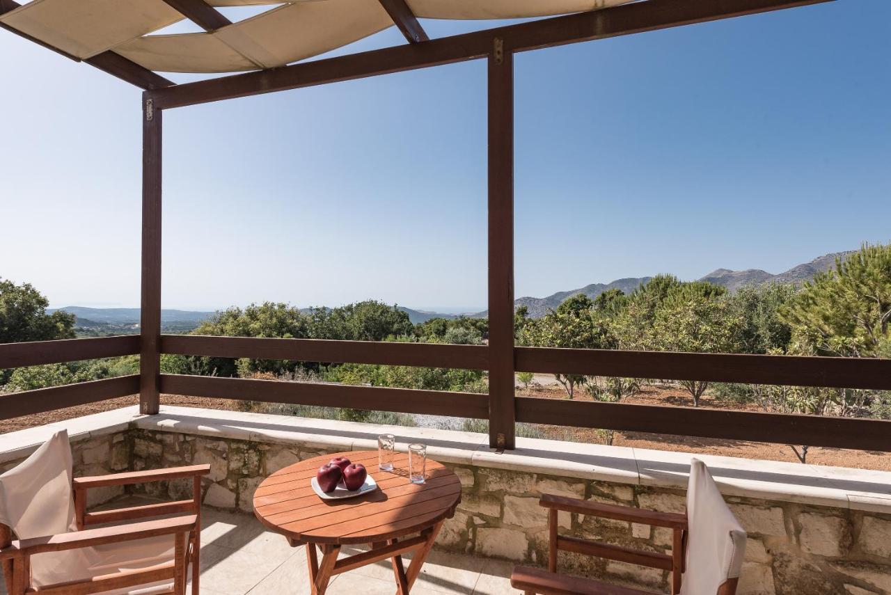 Koules Estate, With Private Pools & Bbq - Embracing Nature, By Thinkvilla Argouli Exterior photo