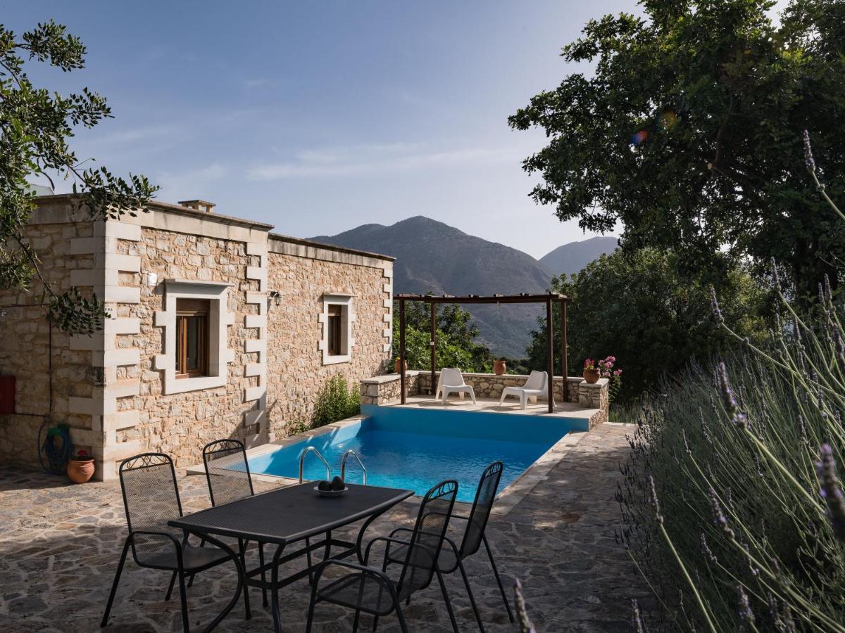 Koules Estate, With Private Pools & Bbq - Embracing Nature, By Thinkvilla Argouli Exterior photo