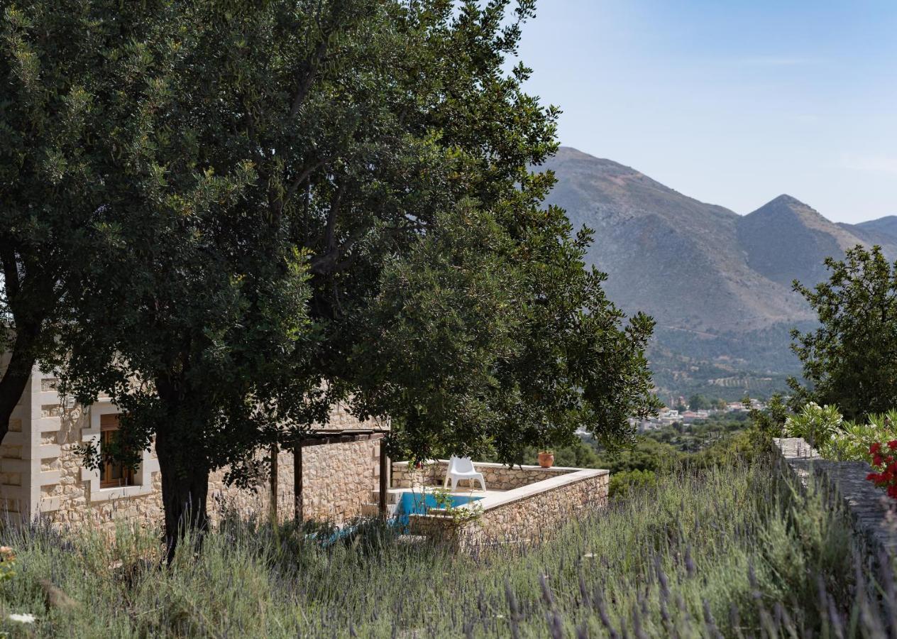 Koules Estate, With Private Pools & Bbq - Embracing Nature, By Thinkvilla Argouli Room photo