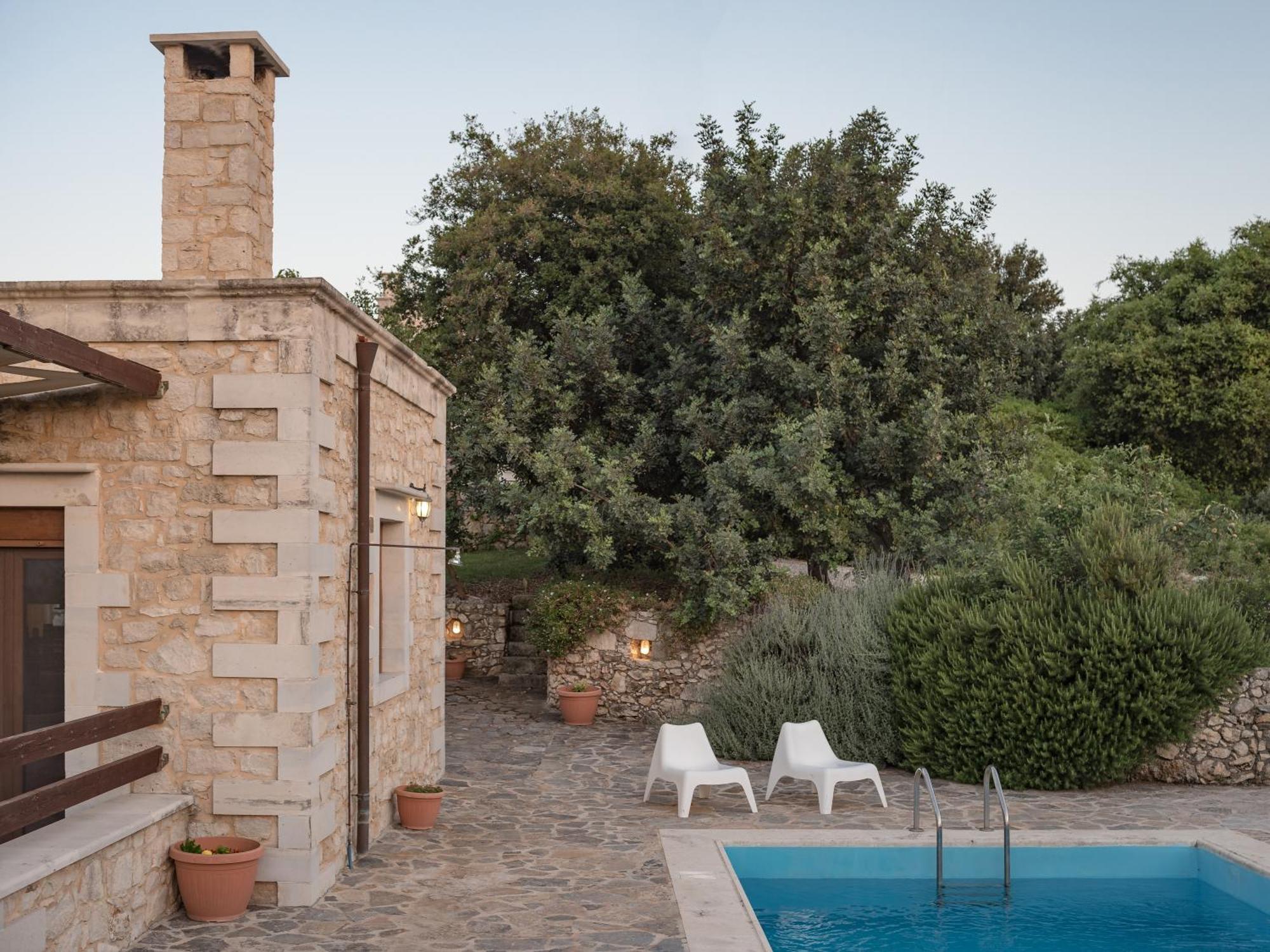 Koules Estate, With Private Pools & Bbq - Embracing Nature, By Thinkvilla Argouli Room photo